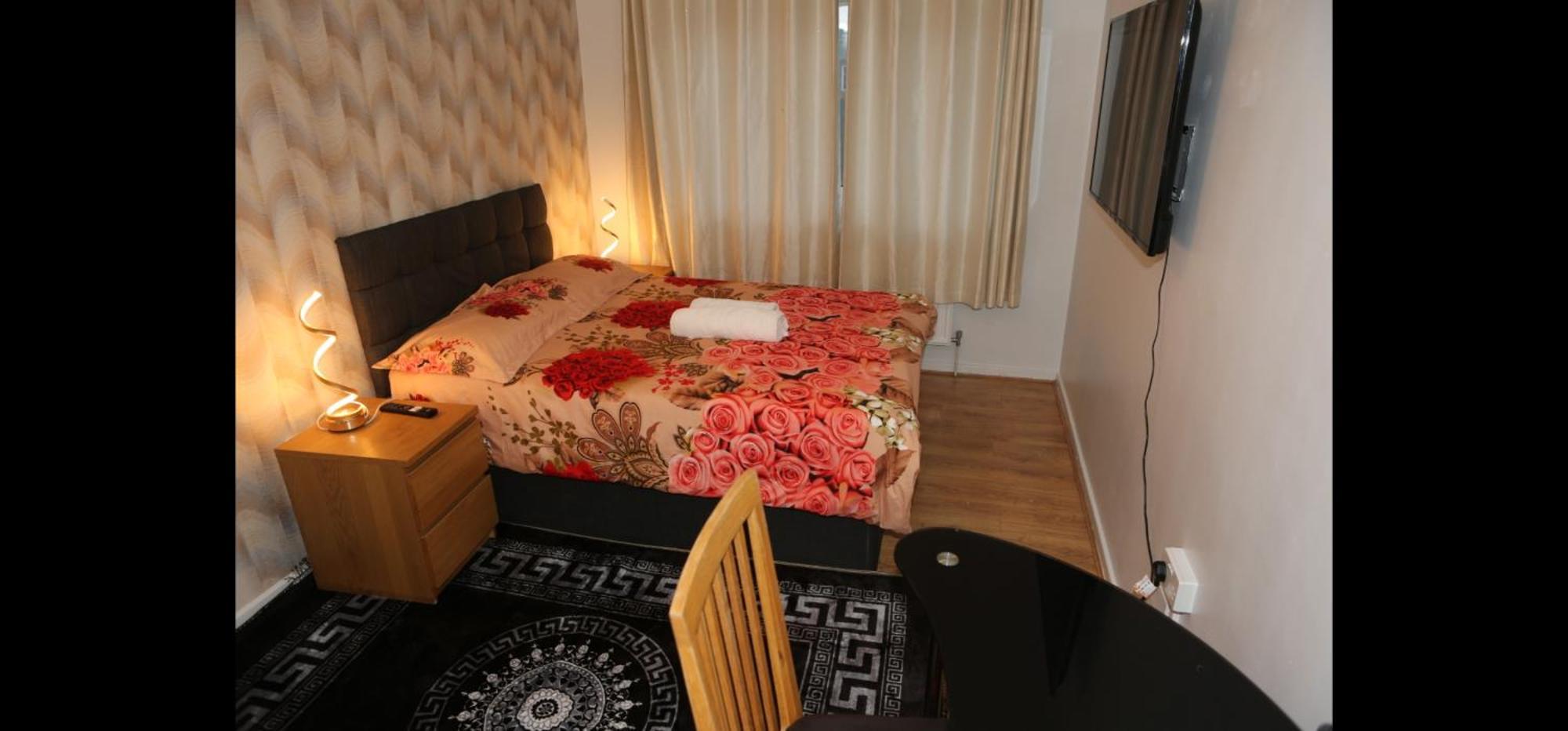 Birmingham City Centre Lovely Family Gateway מראה חיצוני תמונה