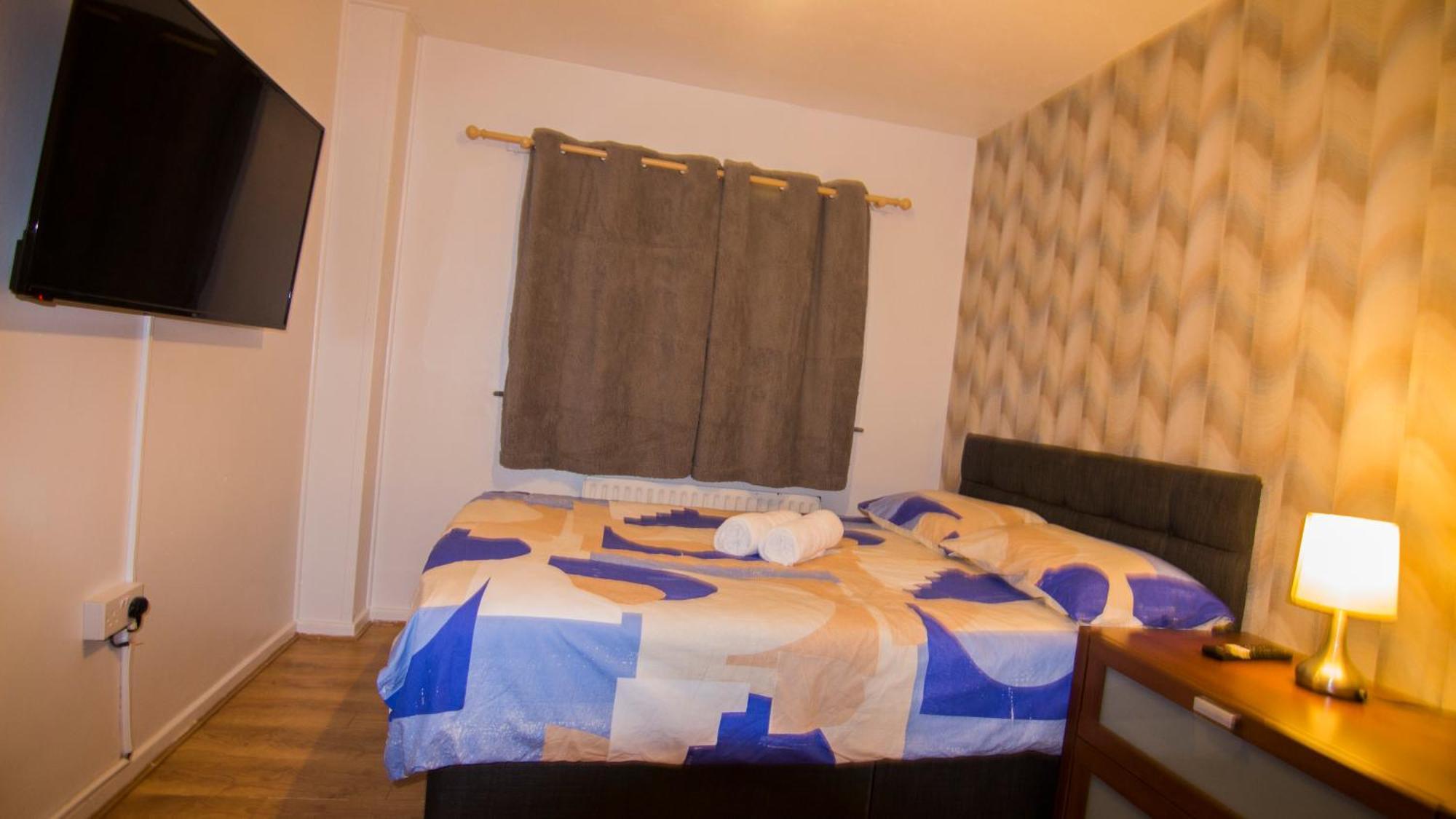 Birmingham City Centre Lovely Family Gateway מראה חיצוני תמונה