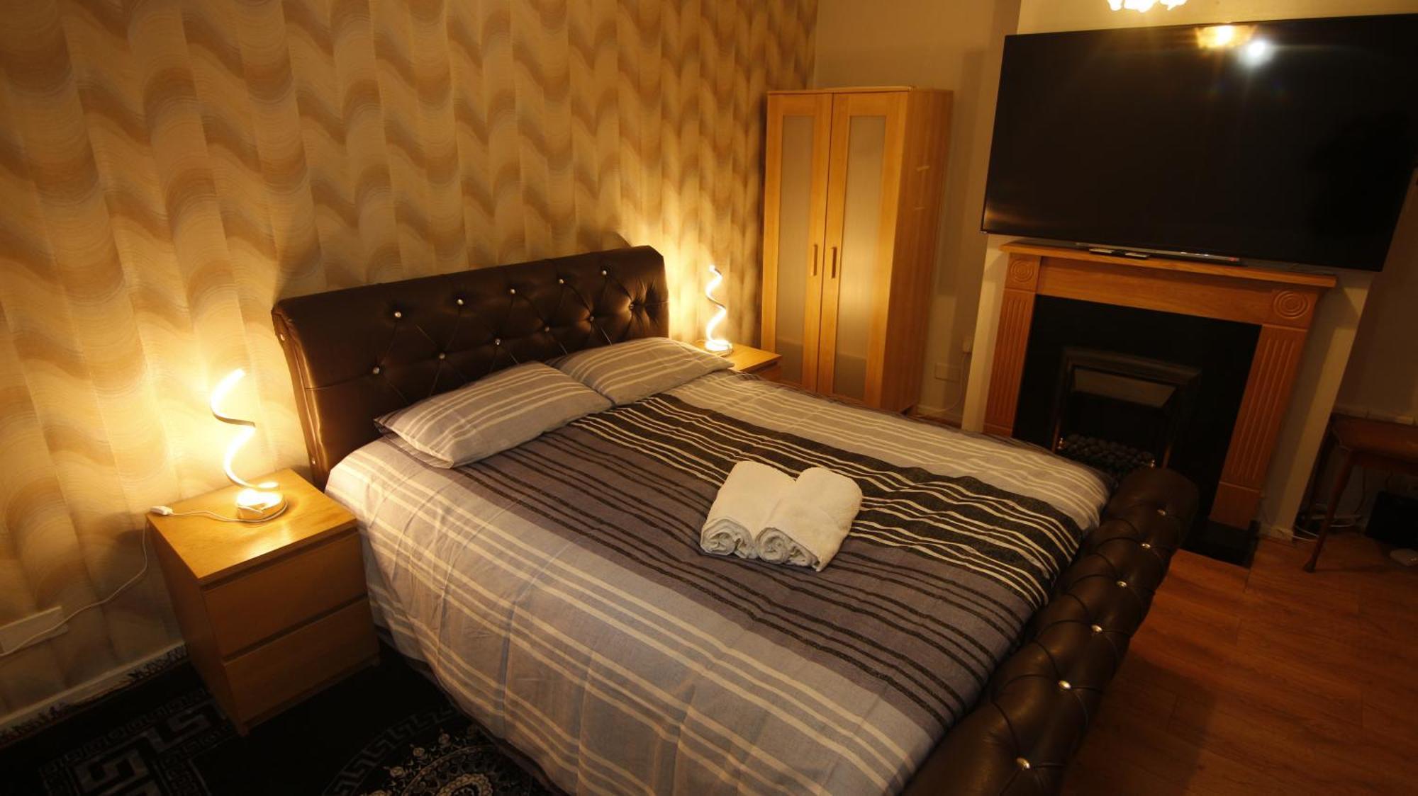 Birmingham City Centre Lovely Family Gateway מראה חיצוני תמונה